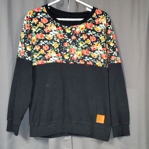 &  Black and Floral Crew Sweatshirt Large